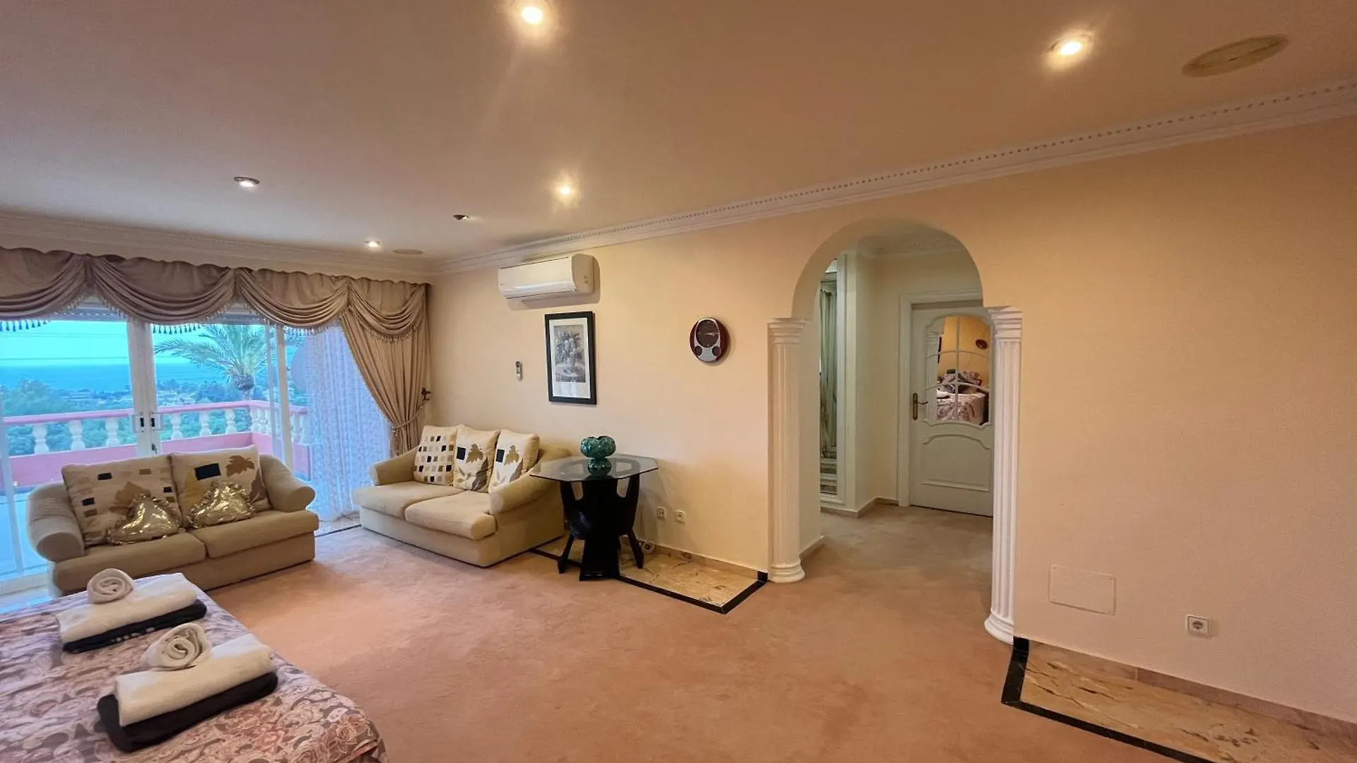Luxurious Villa 6 Min From Beach With Sea Views Marbella 0*,