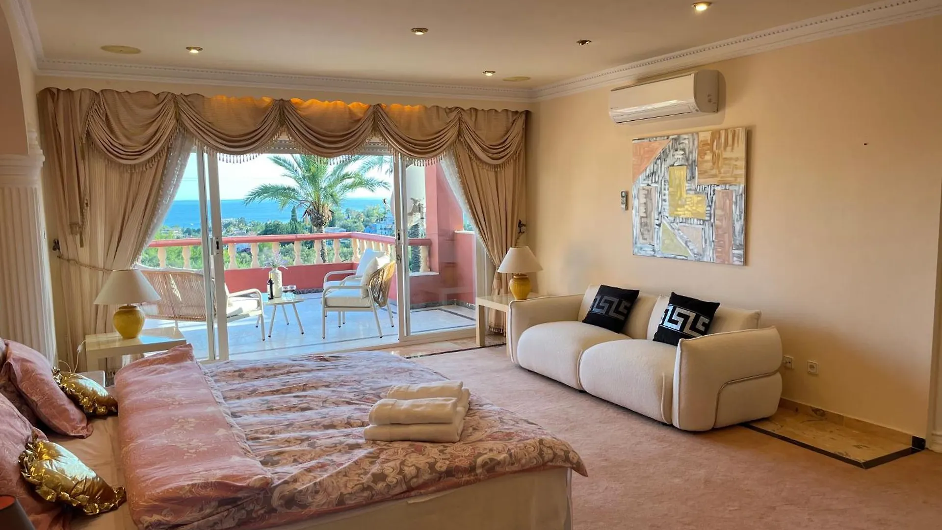 Luxurious Villa 6 Min From Beach With Sea Views Marbella 0*,  Spain