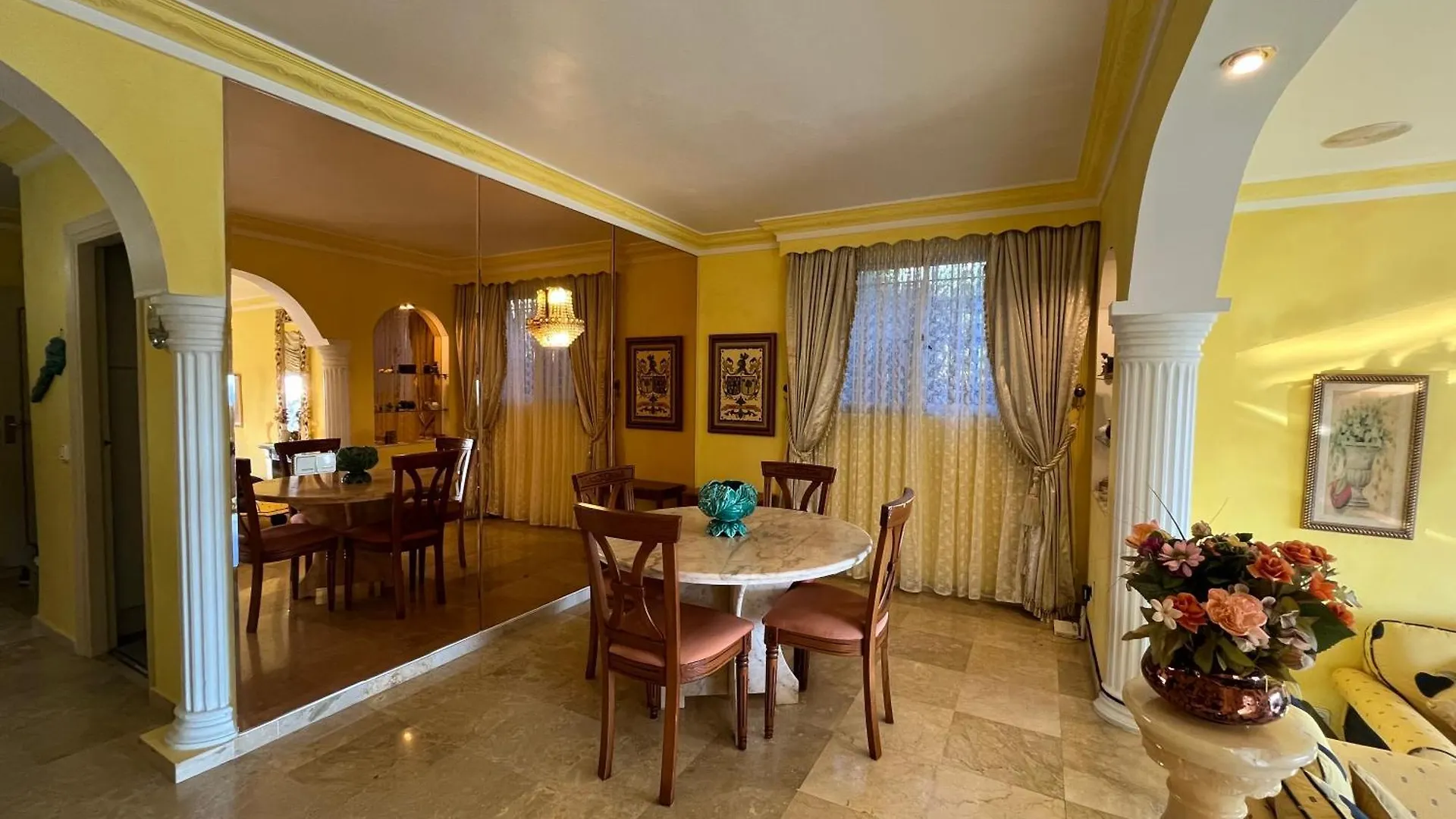 Luxurious Villa 6 Min From Beach With Sea Views Marbella