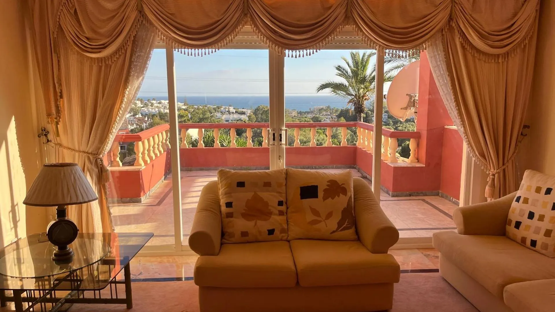 Luxurious Villa 6 Min From Beach With Sea Views Marbella Spain